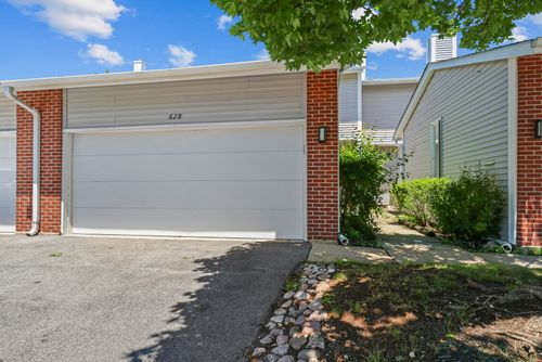 628 Martin Ln, Deerfield, IL, 60015-3633 | Card Image