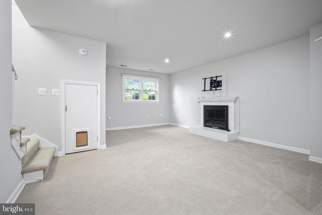10462 Malone Ct, Townhouse with 3 bedrooms, 4 bathrooms and null parking in FAIRFAX VA | Image 29