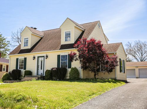 174 Armstrong St, ROMNEY, WV, 26757-1407 | Card Image