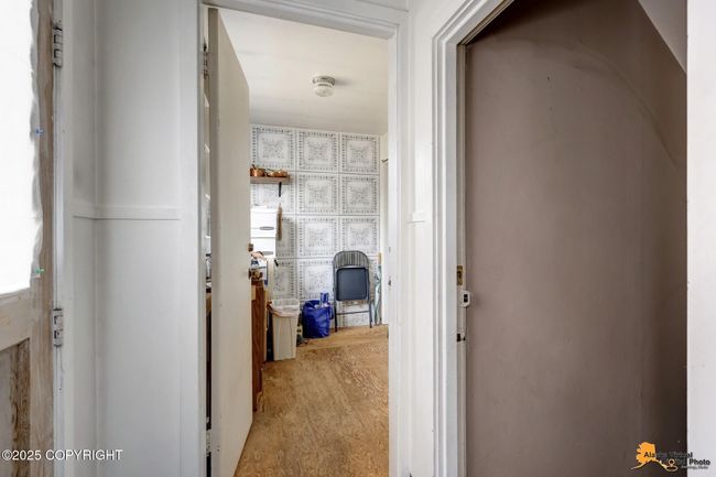 Doorway to Unit 3 | Image 24