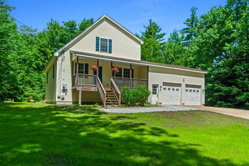 633 Beauty Hill Rd, Barnstead, NH, 03218-3756 | Card Image
