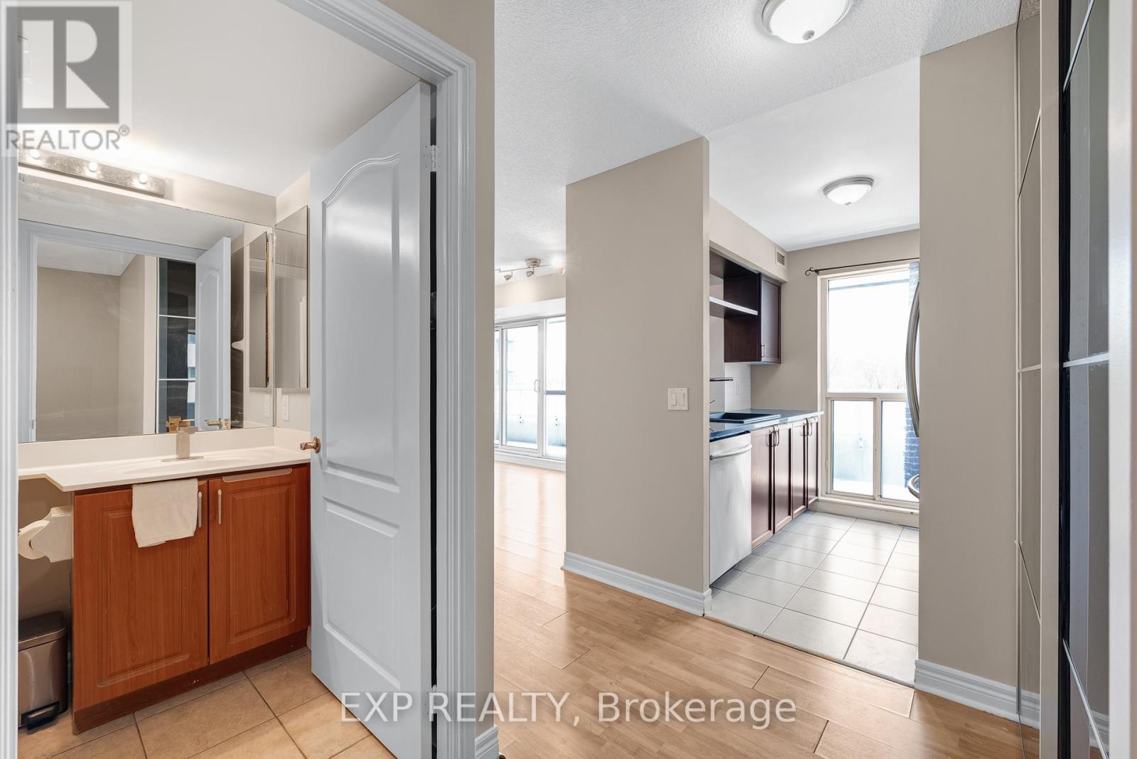 Residential in Toronto (Bendale) 5