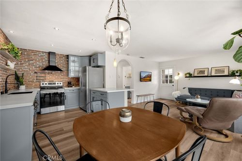 621 Seneca St, Placentia, CA, 92870-1629 | Card Image