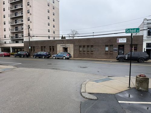 15-21 School St, Quincy, MA, 02169-6666 | Card Image