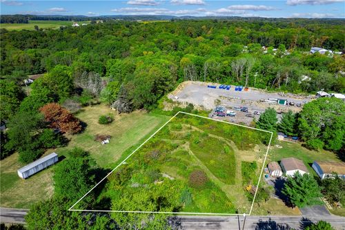 112 Elgie Dr, Butler, PA, 16001-9690 | Card Image