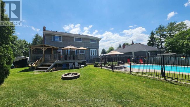 1252 Shore Acres Dr, House other with 4 bedrooms, 3 bathrooms and 12 parking in Gilford ON | Image 14