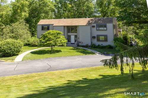 8c-91 Riverview Rd, Niantic, CT, 06357-1127 | Card Image