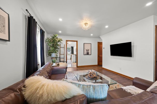 2770 Columbus Ave, House other with 4 bedrooms, 1 bathrooms and null parking in Bexley OH | Image 4