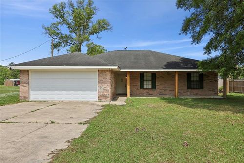 8713 Ash St, Lumberton, TX, 77657-8915 | Card Image