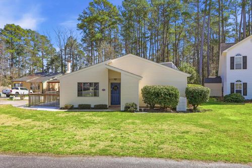 3902 Pinebrook Cir, Little River, SC, 29566-6053 | Card Image