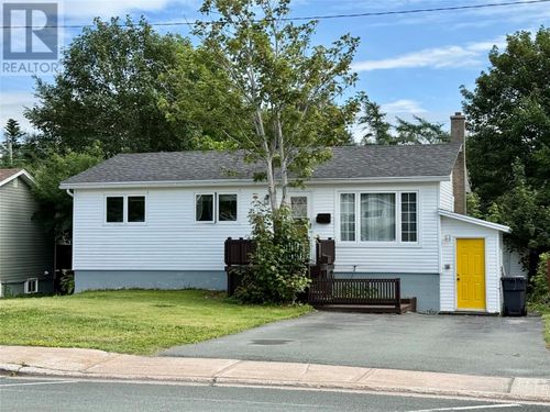 53 Smallwood Dr, Mount Pearl, NL, A1N1B2 | Card Image