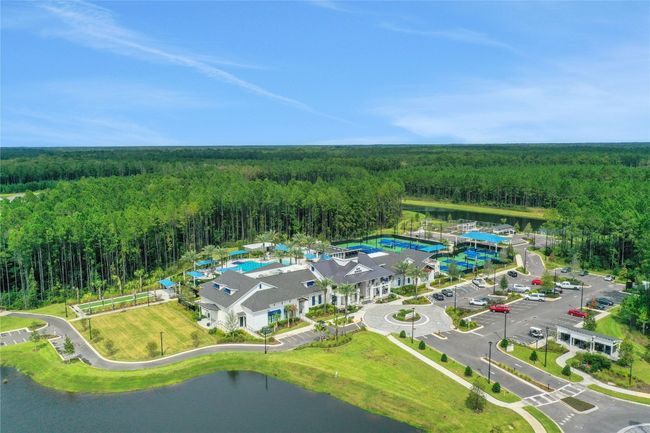 564 Jubilee Cir, Home with 2 bedrooms, 2 bathrooms and null parking in YULEE FL | Image 30