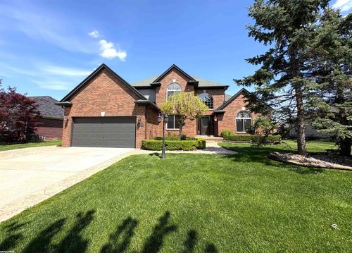 53220 Joann Marie Dr, Chesterfield, MI, 48047-2747 | Card Image