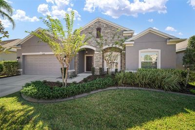 10446 Flagstaff Falls Avenue, House other with 3 bedrooms, 2 bathrooms and null parking in Riverview FL | Image 3