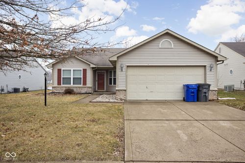 4011 Highland Springs Dr, Kokomo, IN, 46902-4885 | Card Image