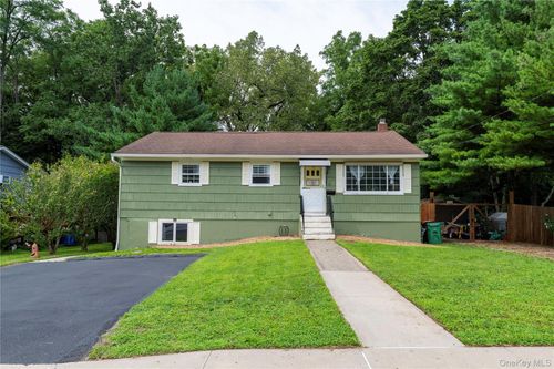 59 Phillips St, Beacon, NY, 12508-4117 | Card Image