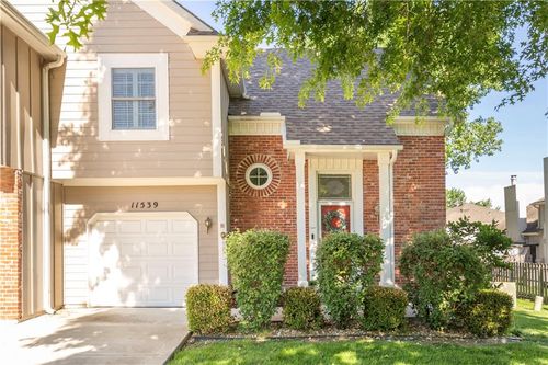 11539 Reeder St, Overland Park, KS, 66210-3029 | Card Image