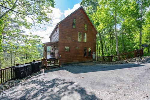 2644 Sunset Road, Sevierville, TN, 37862 | Card Image