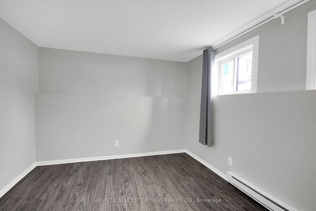98 - 13C Woodvale Gn Crescent, Condo with 3 bedrooms, 2 bathrooms and null parking in South of Baseline to Knoxdale ON | Image 21