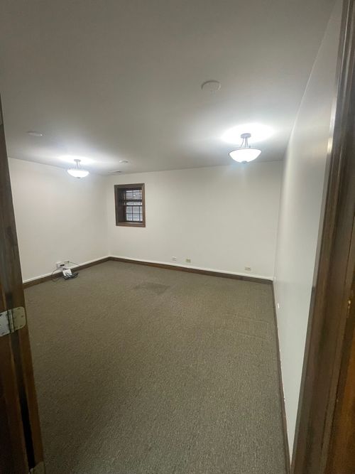 25-1630 W Colonial Pkwy, Inverness, IL, 60067-1209 | Card Image