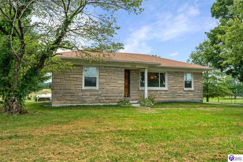 2725 Rhodelia Rd, Payneville, KY, 40157-7568 | Card Image