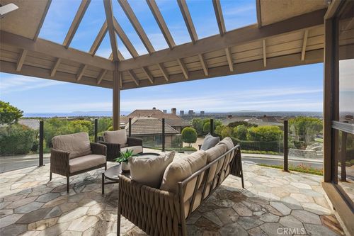 39 Harbor Ridge Dr, Newport Beach, CA, 92660-6836 | Card Image