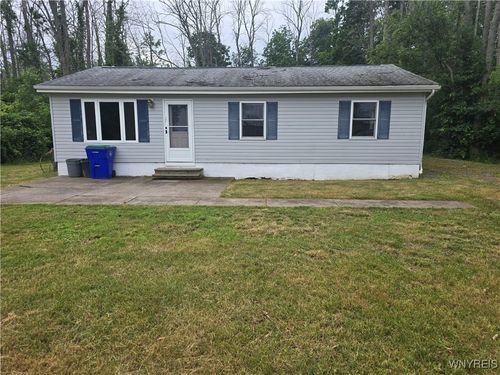 42-12370 Lake Forest Ln, Lyndonville, NY, 14098-9327 | Card Image