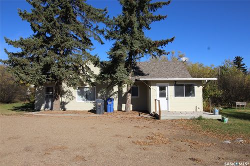 204 1st Street E, Climax, SK, S0N0N0 | Card Image