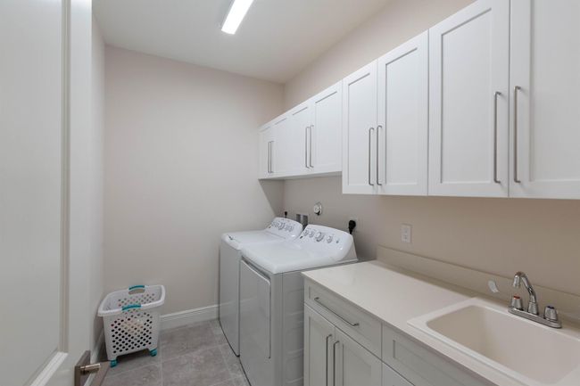 15784 Italian Cypress Way, Townhouse with 3 bedrooms, 3 bathrooms and null parking in Wellington FL | Image 13