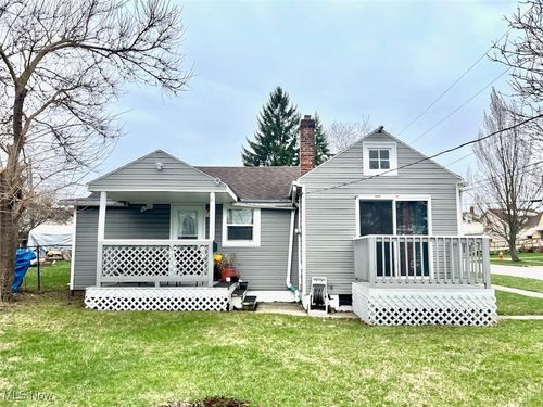 5717 Archmere Ave, Cleveland, OH, 44144-4020 | Card Image