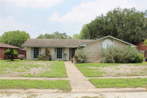 300 S Pasadena Drive, Kingsville, TX, 78363 | Card Image