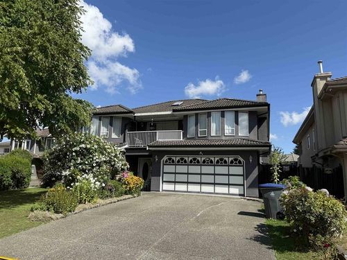 7688 120a St, Surrey, BC, V3W1J4 | Card Image