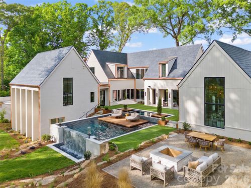 4111 Columbine Cir, Charlotte, NC, 28211-4423 | Card Image