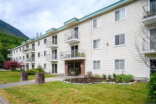 106-611 Macmillan Dr, Sayward, BC, V0P1R0 | Card Image