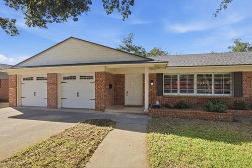 3204 Boyd Ave, Midland, TX, 79705-8201 | Card Image