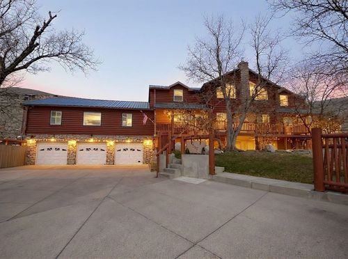 717 Scarlet Dr, Rawlins, WY, 82301-4011 | Card Image