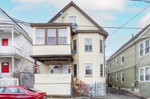 129-131 Lexington St, Lawrence, MA, 01841-1730 | Card Image