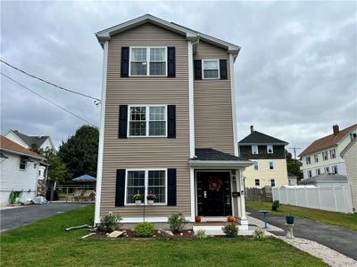 215 Home Avenue, House other with 3 bedrooms, 2 bathrooms and 3 parking in Providence RI | Image 1