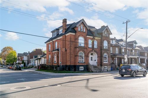 340 Cannon St E, Hamilton, ON, L8L2B9 | Card Image