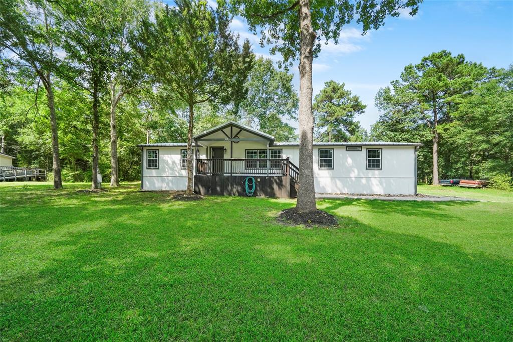Grand Oaks Dr, Willis, TX 77378