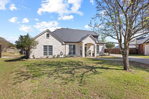2306 Chandler Ct, Sherman, TX, 75092-5428 | Card Image