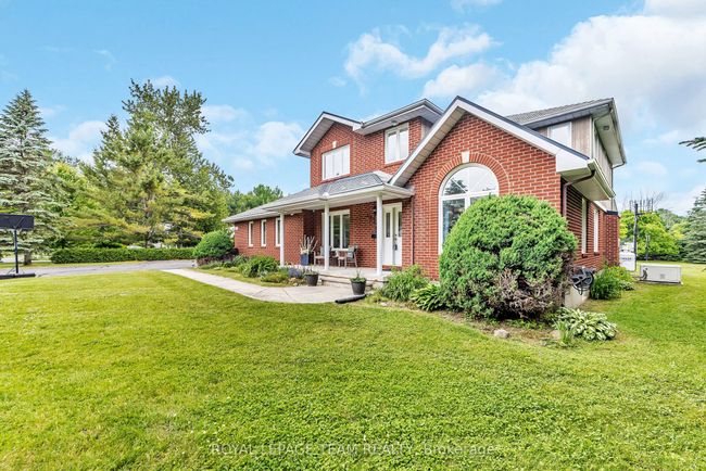 1536 Sherruby Way, House other with 4 bedrooms, 3 bathrooms and 10 parking in Kanata ON | Image 4