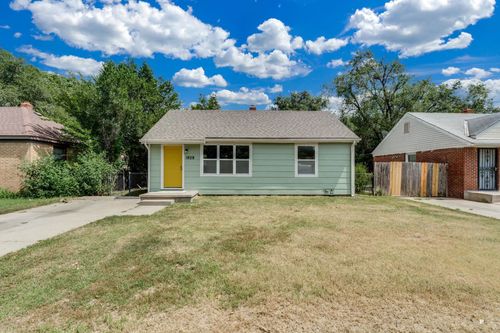 1928 N Spruce Ave, Wichita, KS, 67214-2033 | Card Image