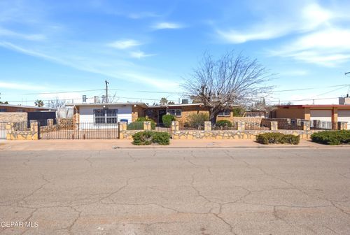 5115 Cornell Ave, El Paso, TX, 79924-5331 | Card Image