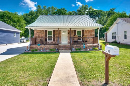 309 Wall St, Mount Pleasant, TN, 38474-1440 | Card Image