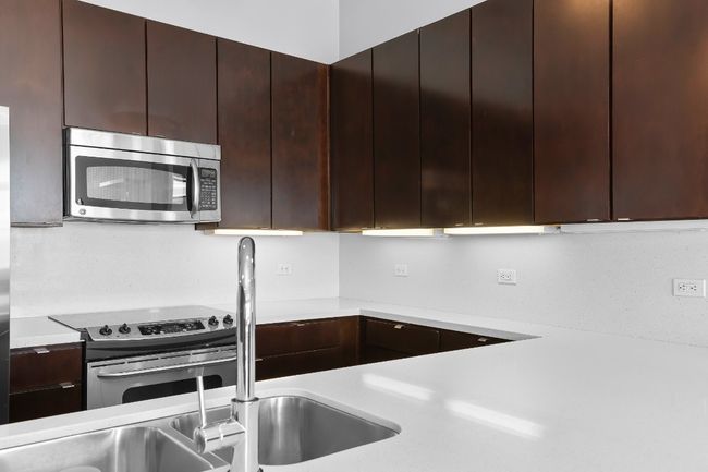APT-505 - 507 Sabine St, Condo with 2 bedrooms, 2 bathrooms and 2 parking in Austin TX | Image 15