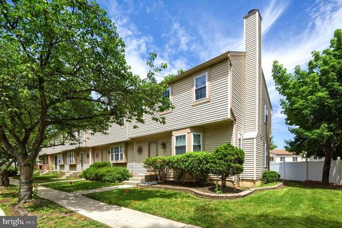 4 Fairway Blvd, Pennsauken, NJ, 08109-3434 | Card Image