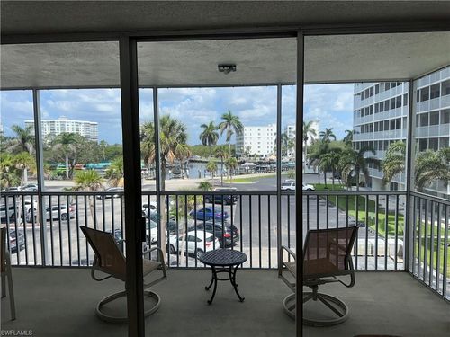 apt-312-5 Bluebill Ave, NAPLES, FL, 34108-1718 | Card Image