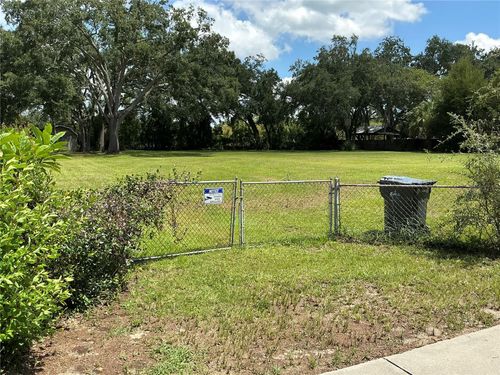 303 W 131st Ave, Tampa, FL, 33612-3447 | Card Image