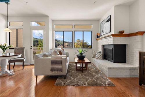 2a-5301 5301 Terra Granada Dr, Walnut Creek, CA, 94595 | Card Image